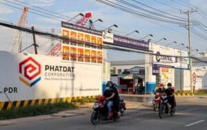 Vượt CEO Vietjet, chủ tịch Phát Đạt Group trở thành người giàu thứ 6 sàn chứng khoán Việt Nam