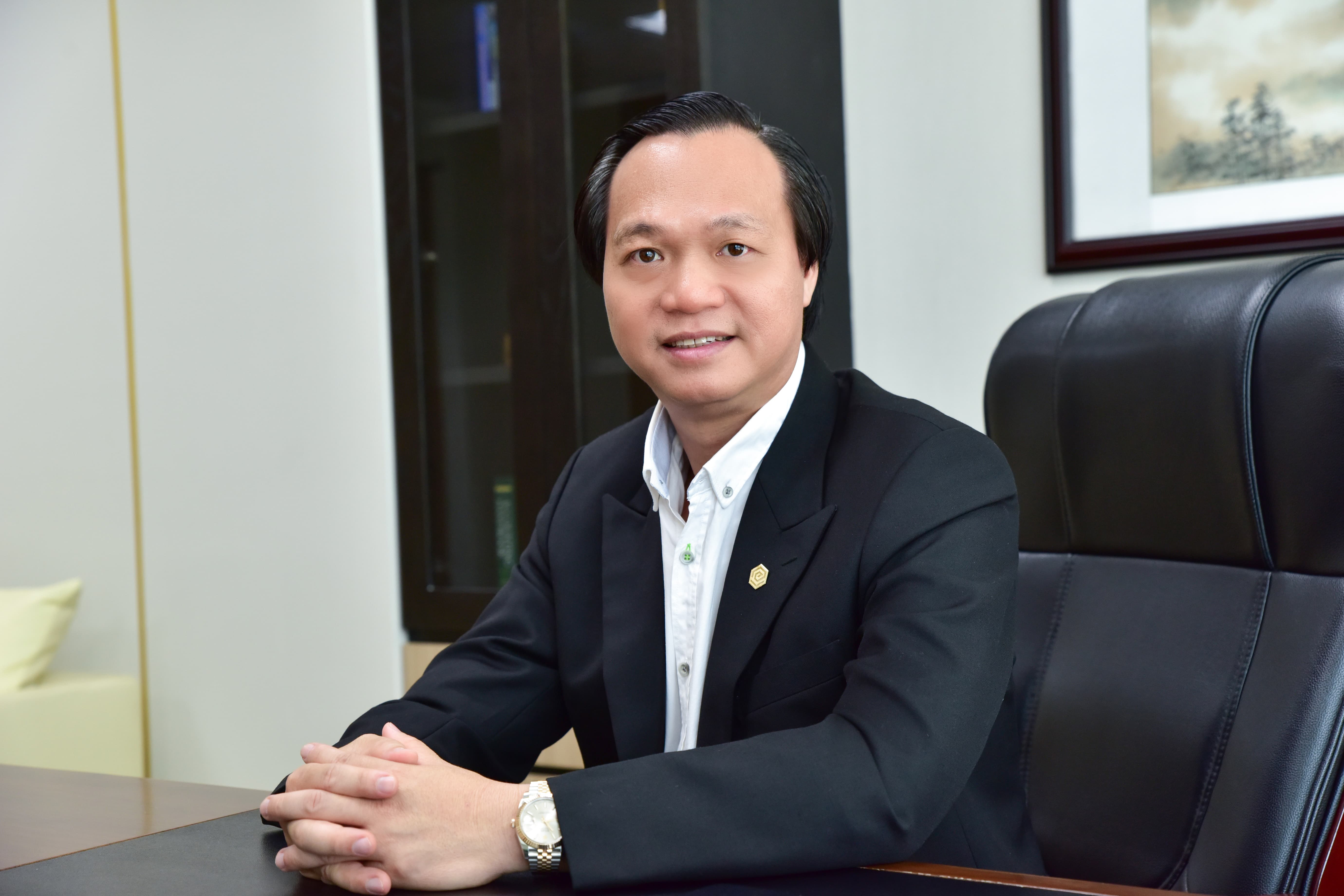 CEO Phat Dat Cong ty san sang cho giai doan